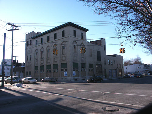 Albany apartment building