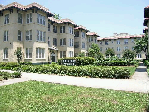 Augusta 2005 apartments