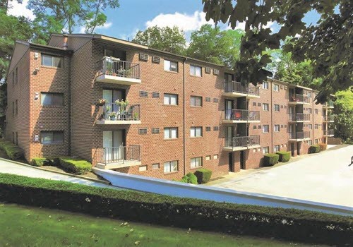 Glenolden apartment complex exterior