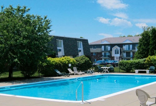 Grand Island Regency apartments