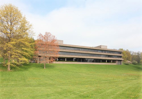 Middletown Liberty Bank office building