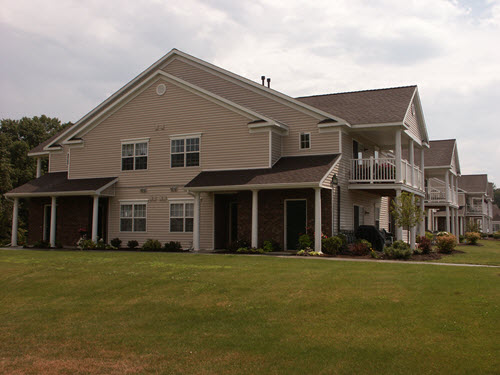 Saratoga Heritage apartments