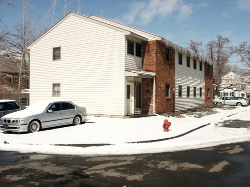 Schenectady Willow apartments